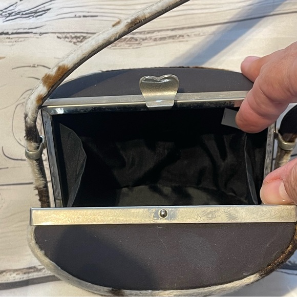 Kate Spade purse *RARE* Vintage Faux Cow hide print. Preowned - Picture 6 of 16